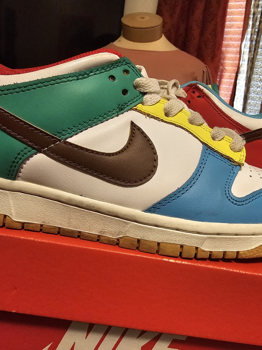 Nike Kids Multicolor Low-Top Sneakers - Blue, Green, Yellow, Red, Brown, White